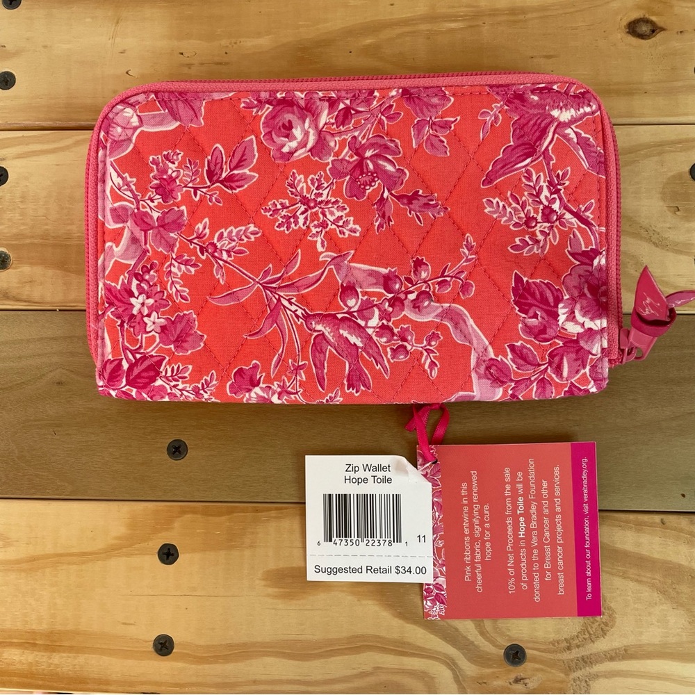 Vera Bradley Hope Toile wallet